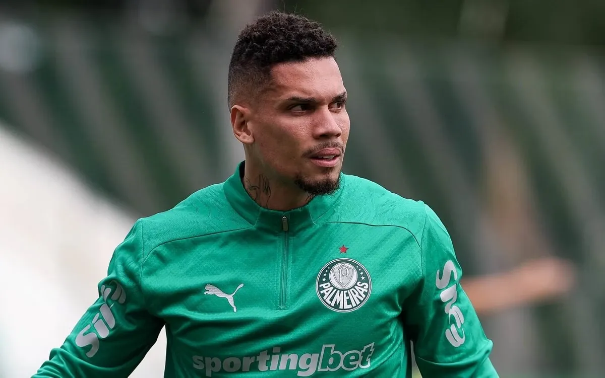 Paulinho treinou normalmente junto do elenco e pode ser relacionado contra o Santos – Foto: César Greco/Ag. Palmeiras