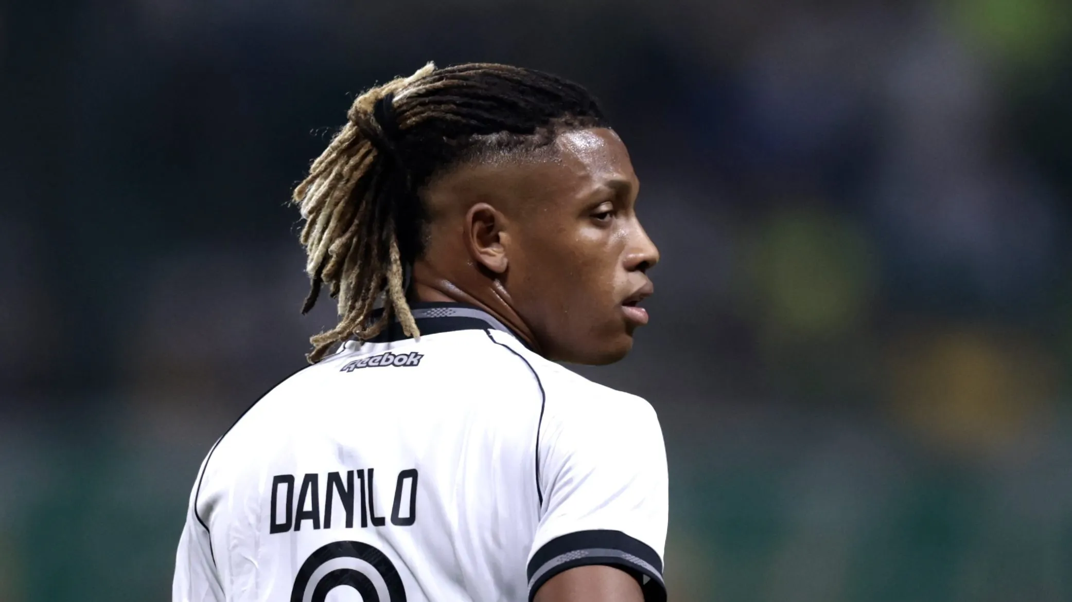 Flamengo quer Danilo e Botafogo estipula valor do volante acima de R$ 200 milhões. Foto: Marcello Zambrana/AGIF