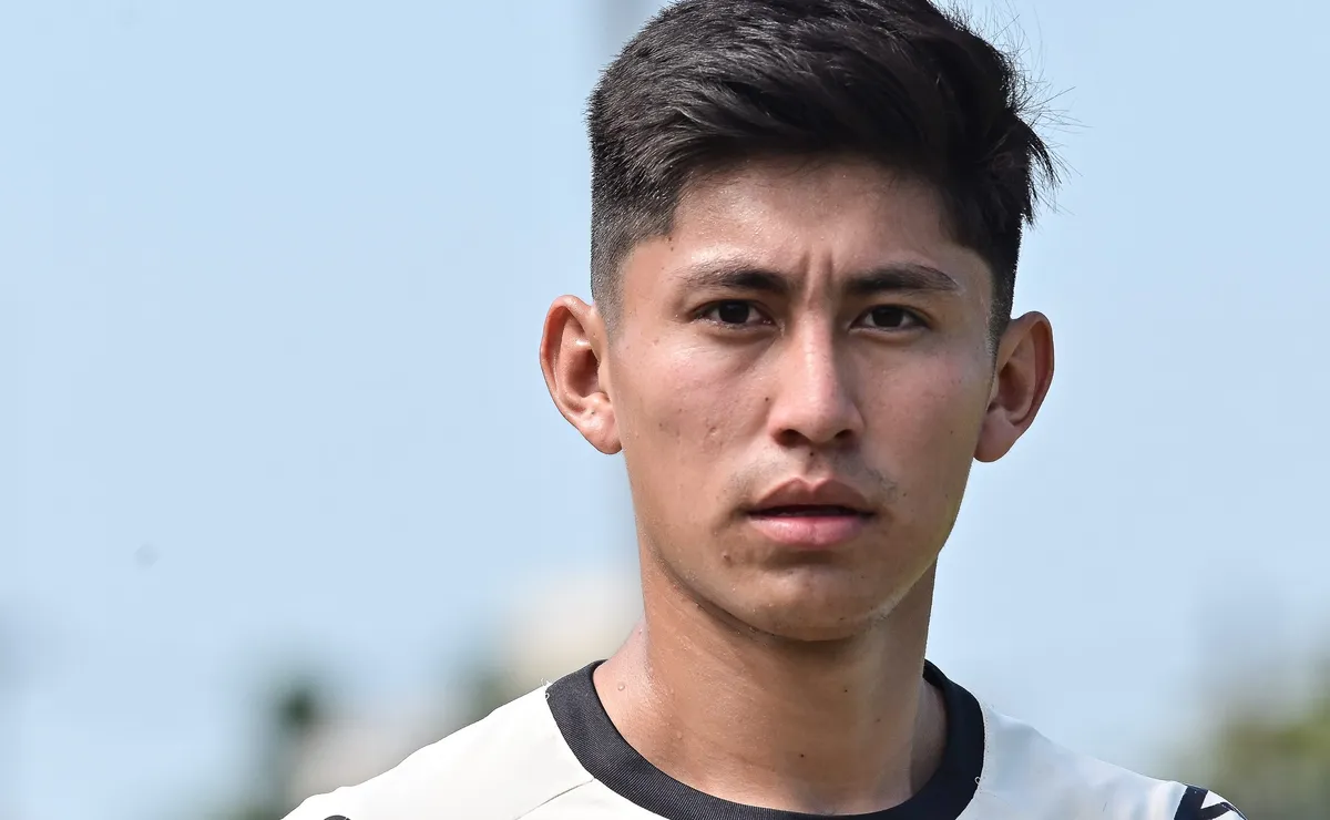 Miguelito enfrenta problema no Santos em meio imbróglio por renovação