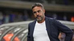 Artur Jorge acompanha as mudanças do elenco