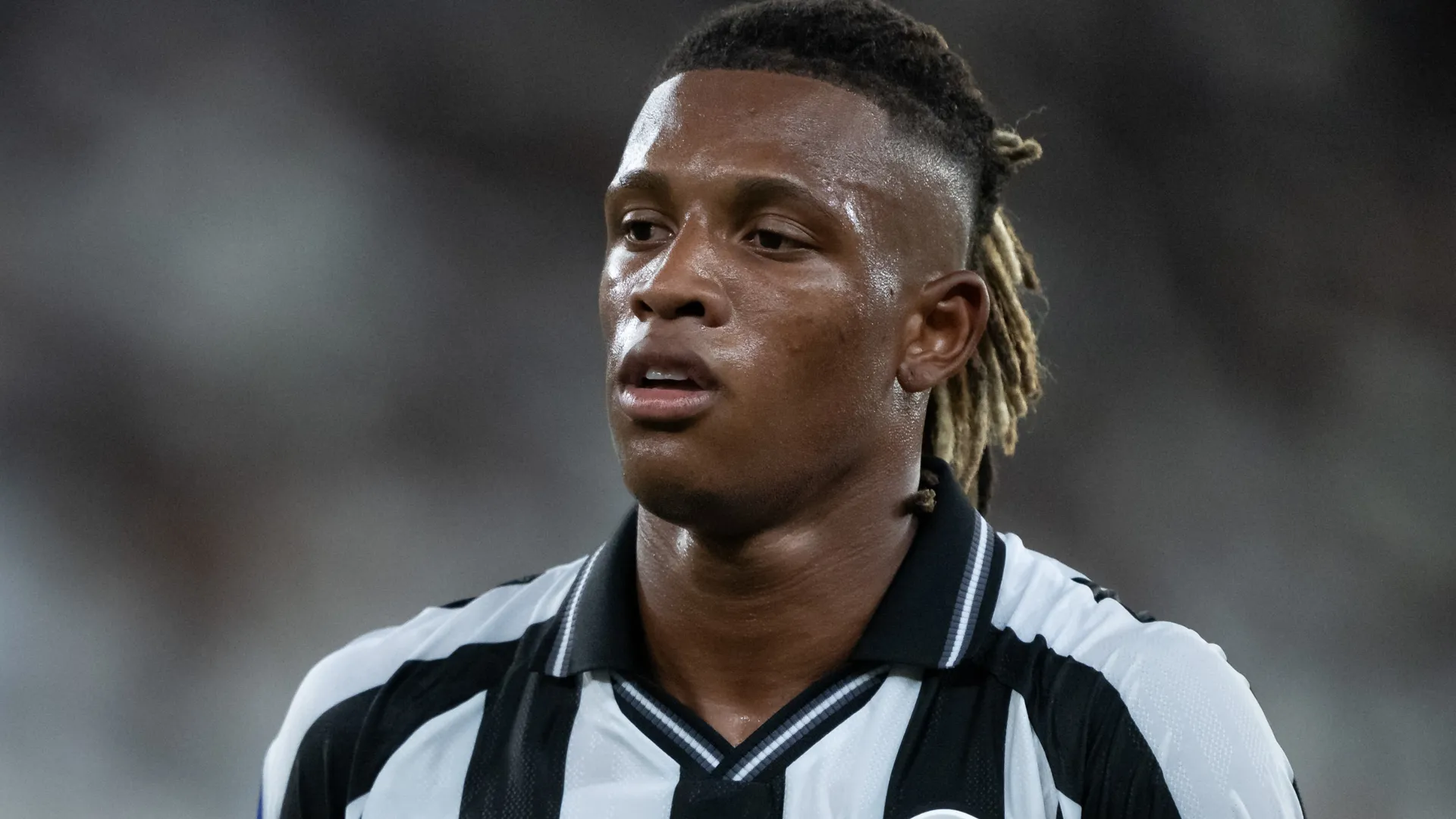 Danilo é a esperança do Botafogo contra o Remo – Foto: Jorge Rodrigues/AGIF