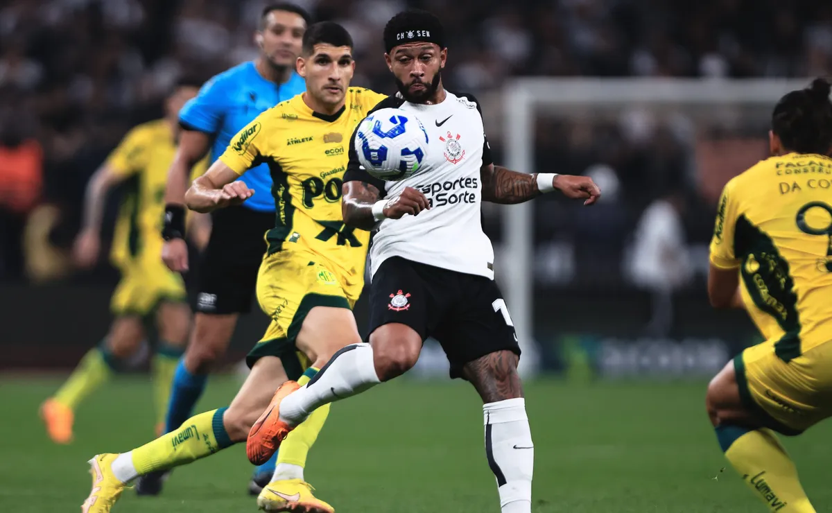 Mirassol x Corinthians: onde assistir ao vivo, horário e escalações do jogo deste domingo