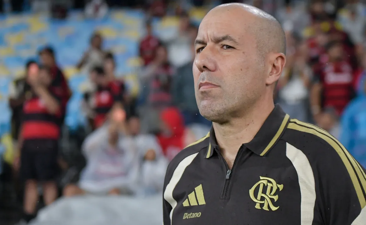 Escalação do Flamengo: Jardim faz mudanças, e Léo Pereira é dúvida contra o Vasco