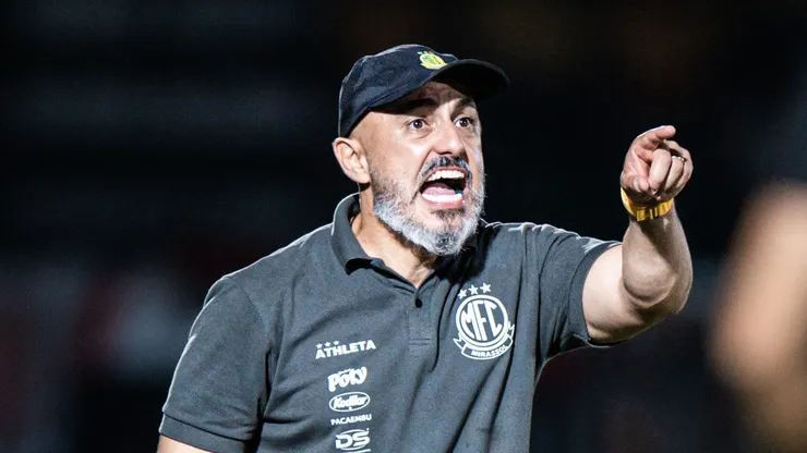 Guanaes durante a vitória por 2 a 0 sobre o Always Ready (BOL)