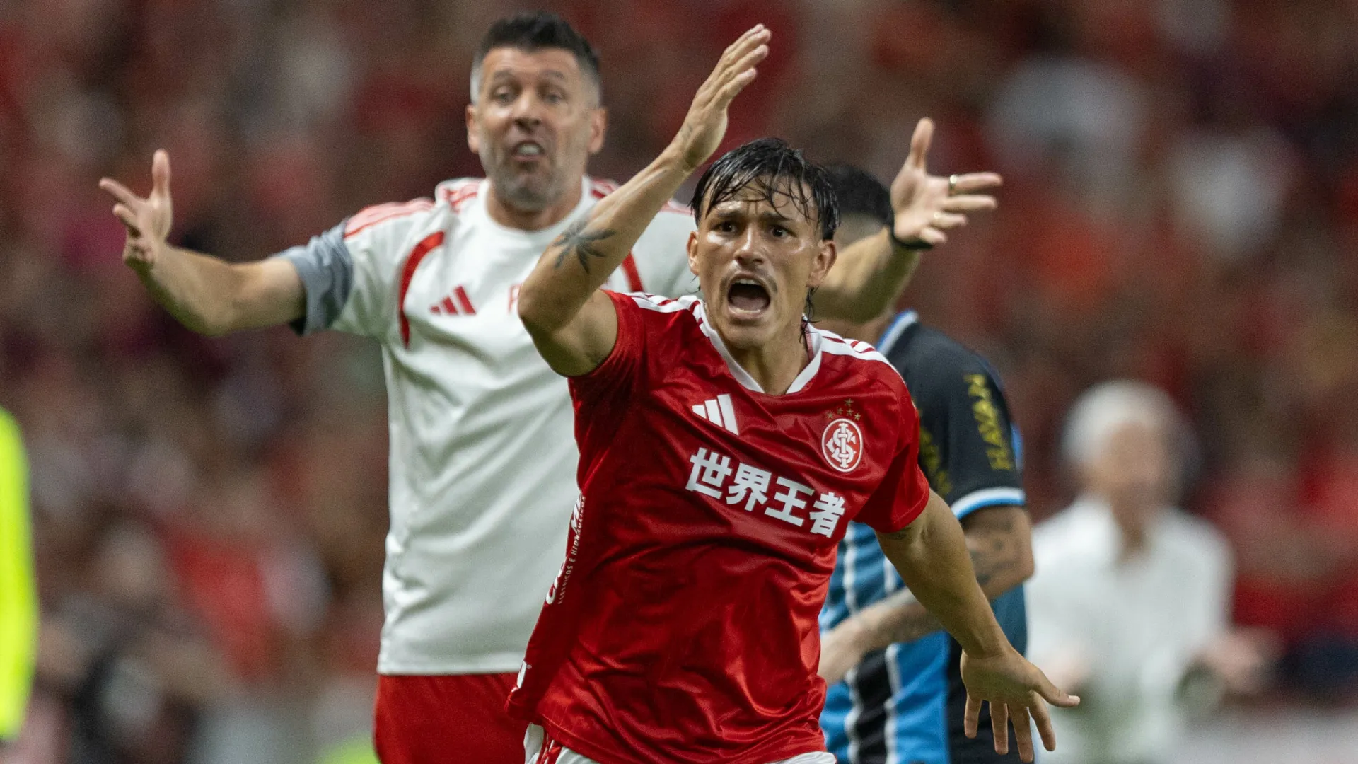 Bernabei é um dos destaques do Inter no Brasileirão – Foto: Liamara Polli/AGIF