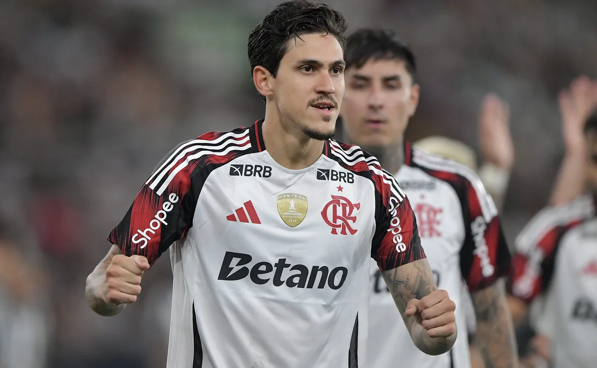 Pedro amplia pressão por vaga na Seleção e esquenta disputa