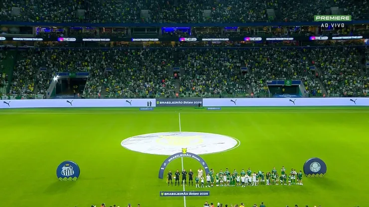 Palmeiras canta o hino nacional sem o Santos - Foto: Reprodução/Transmissão oficial do Premiere