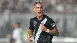 Puma Rodriguez jogador do Vasco comemora seu gol durante partida contra o Chapecoense no estadio Sao Januario pelo campeonato Brasileiro A 2026. Foto: Thiago Ribeiro/AGIF