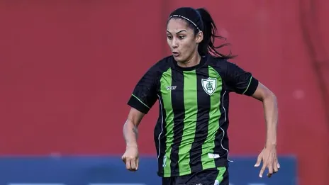 Lorrany em duelo do América-MG contra o Vitória
