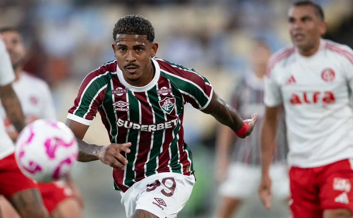 Internacional x Fluminense: Inteligência Artificial se antecipa e prevê placar exato do confronto pelo Brasileirão