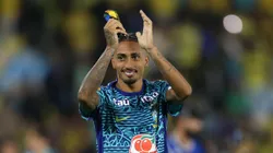 Raphinha em partida pela seleção