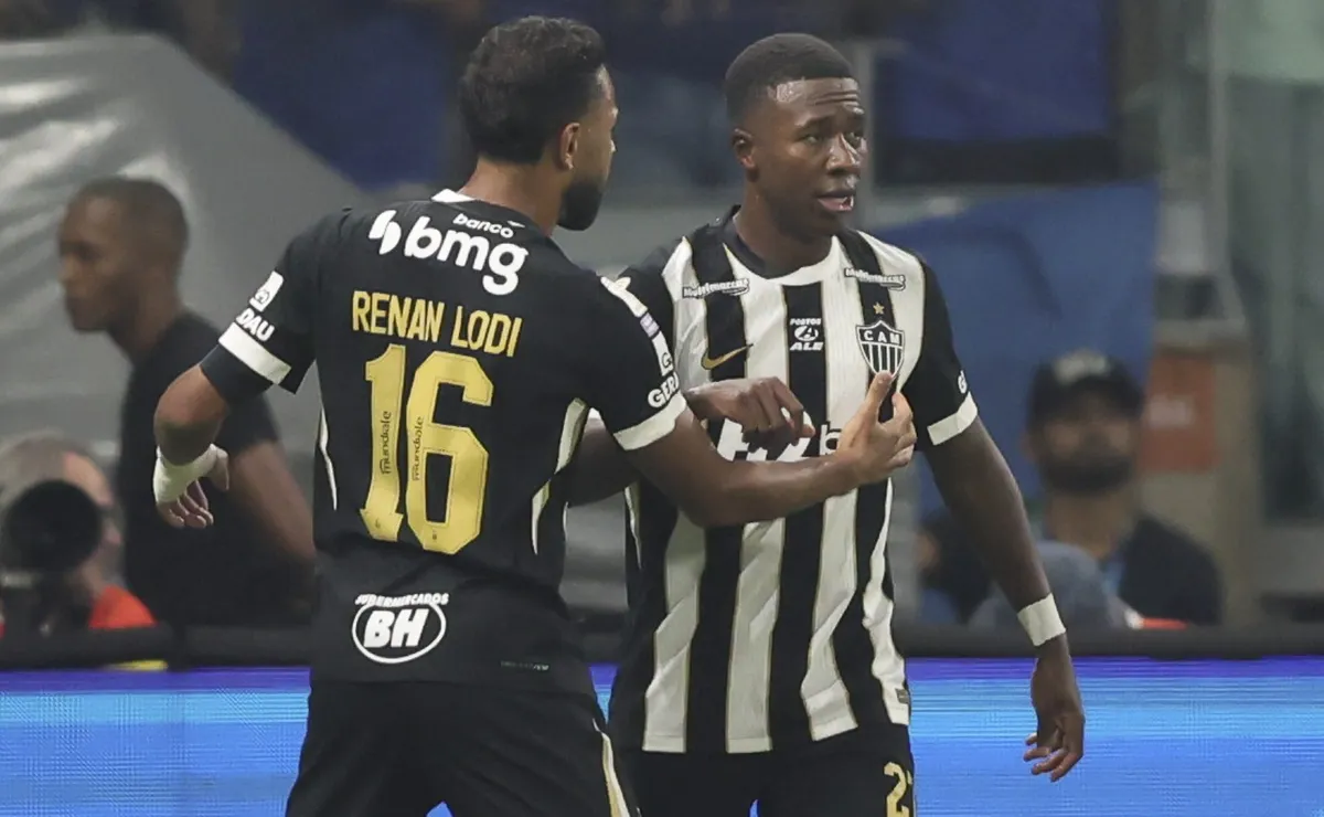 Alan Minda marca primeiro gol pelo Atlético-MG e abre placar no clássico contra o Cruzeiro