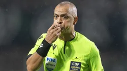 PR - CURITIBA - 25/02/2026 - BRASILEIRO A 2026, CORITIBA X SAO PAULO - O arbitro Wilton Pereira Sampaio durante partida entre Coritiba e Sao Paulo no estadio Couto Pereira pelo campeonato Brasileiro A 2026. Foto: Hedeson Alves/AGIF