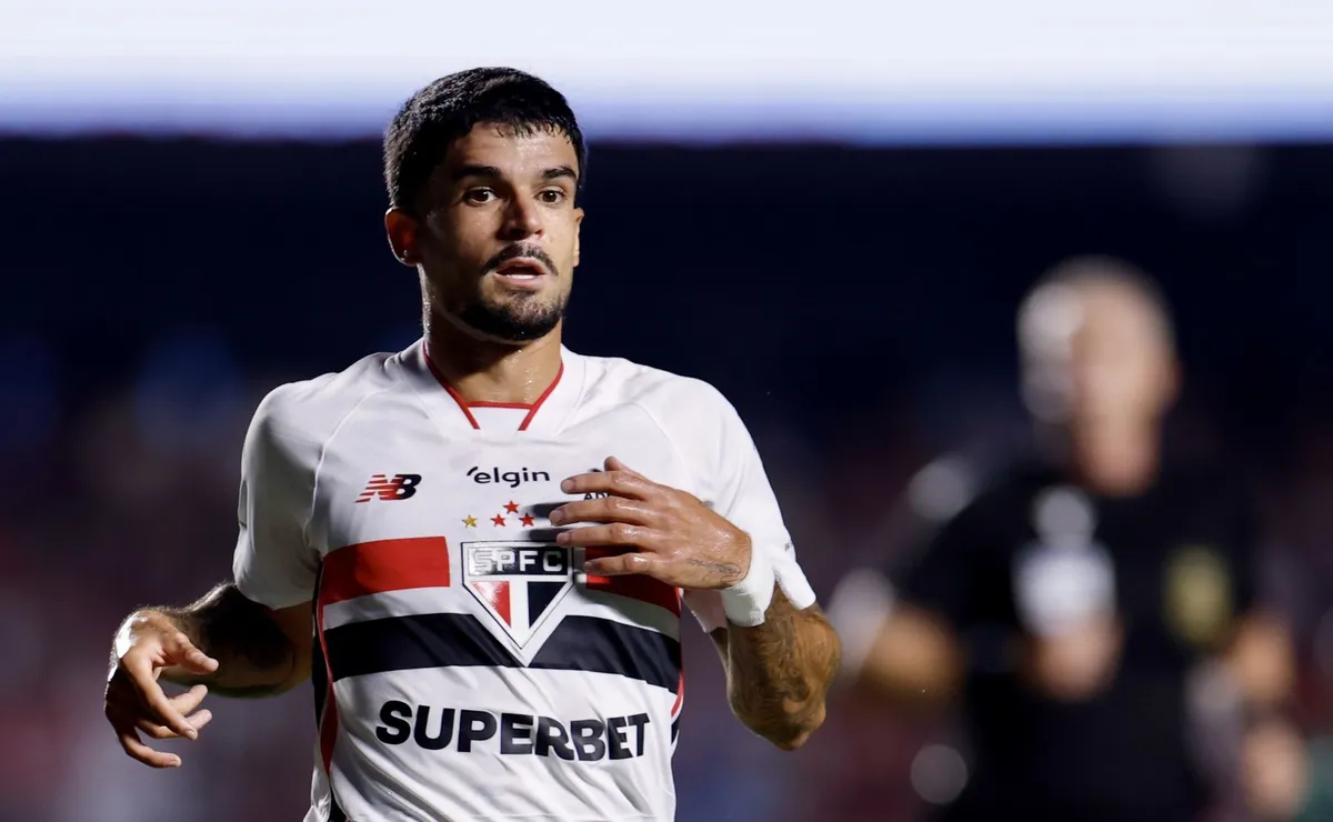 Cauly ganha sequência no São Paulo e vira opção antes de reencontro
