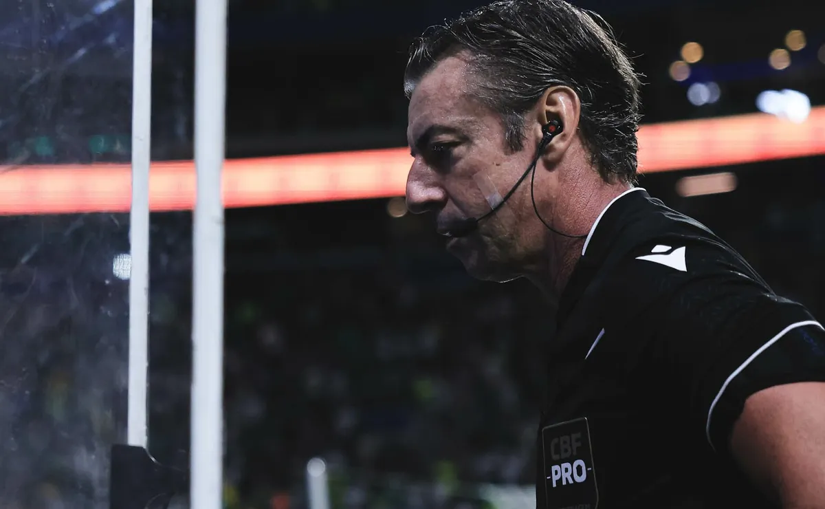 Palmeiras x Santos: Áudio do VAR revela bastidor em gol anulado