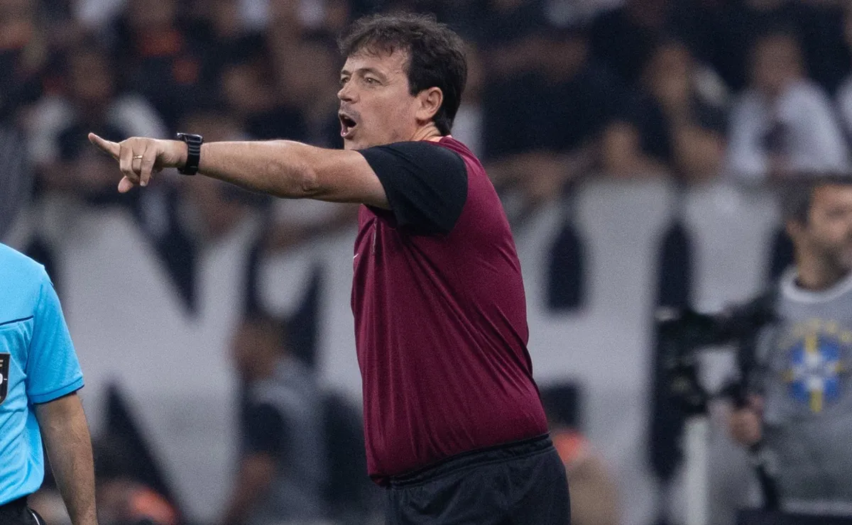 Nícollas, de 17 anos, é chamado por Diniz após desfalques do Corinthians contra o Mirassol