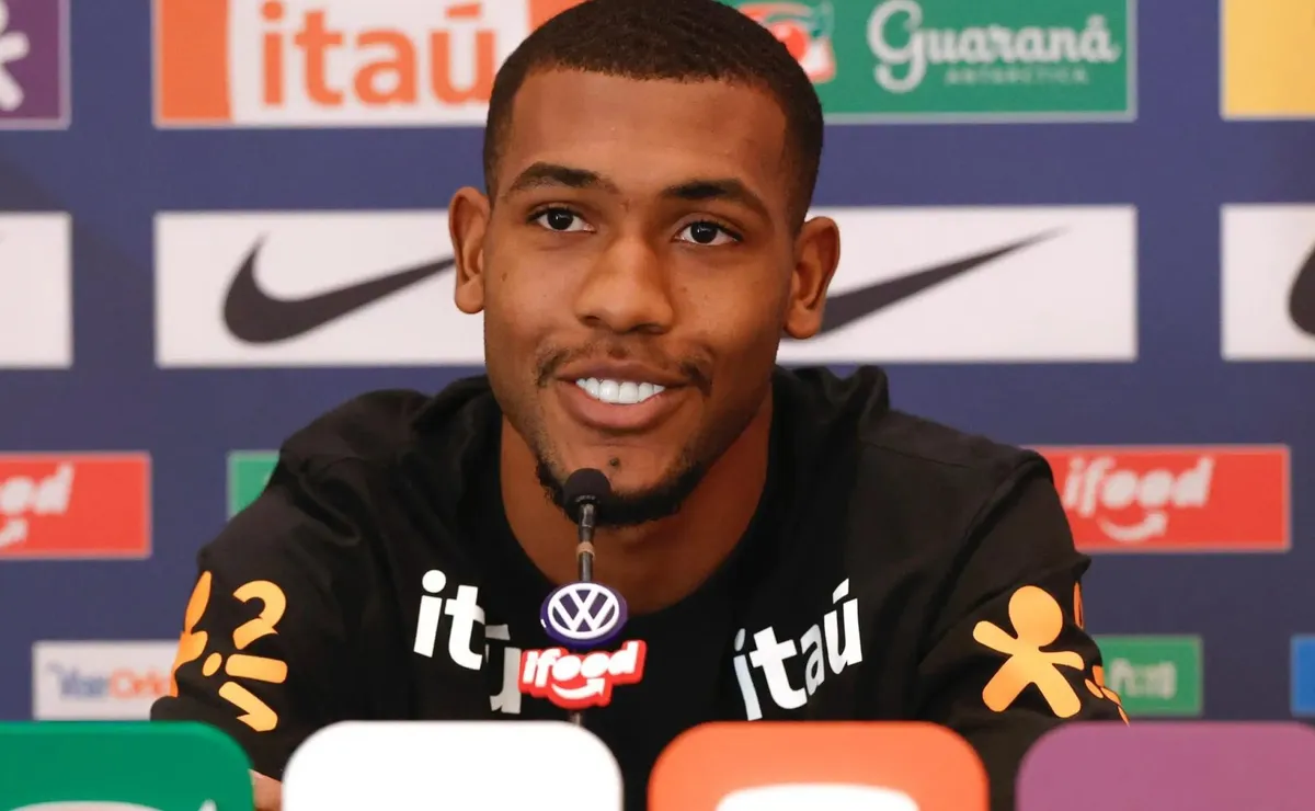 Rayan exalta Diniz após convocação para Copa do Mundo: “Falou que me colocaria na Seleção”