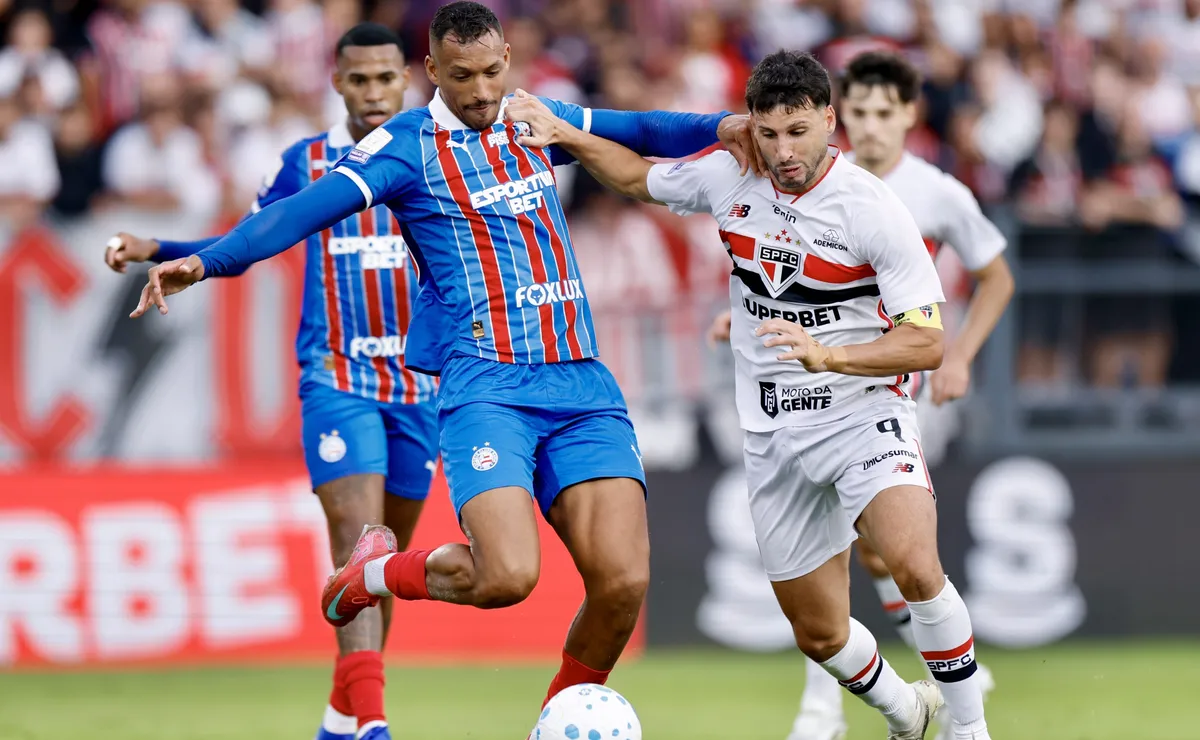 São Paulo sai na frente duas vezes, mas Bahia reage e evita derrota no Brasileirão