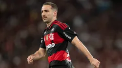 Zagueiro durante a partida
