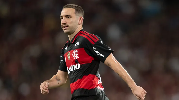 Zagueiro durante a partida