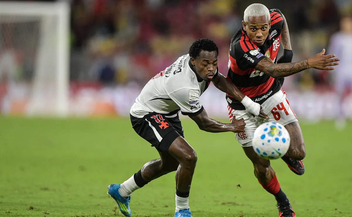 Wallace Yan decepciona no Flamengo e Maestro Junior critica: “Praticamente errou tudo”
