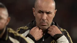 Leonardo Jardim admite que mudanças não fizeram efeito em Flamengo x Vasco.