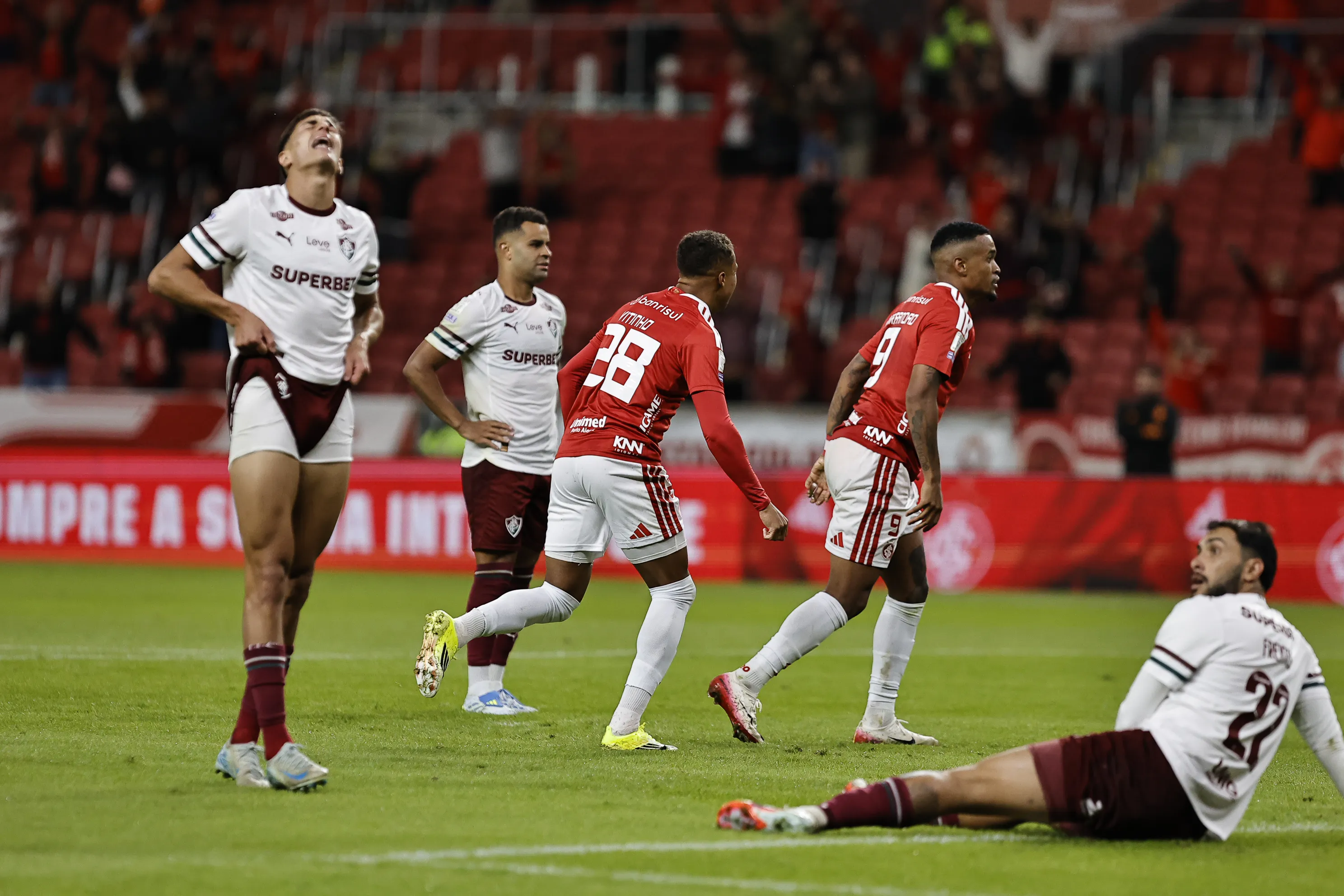 RS – PORTO ALEGRE – 03/05/2026 – BRASILEIRO A 2026, INTERNACIONAL X FLUMINENSE – 09Alerrando jogador do Internacional comemora seu gol durante partida contra o Fluminense no estadio Beira-Rio pelo campeonato Brasileiro A 2026. Foto: Roberto Vinicius/AGIF