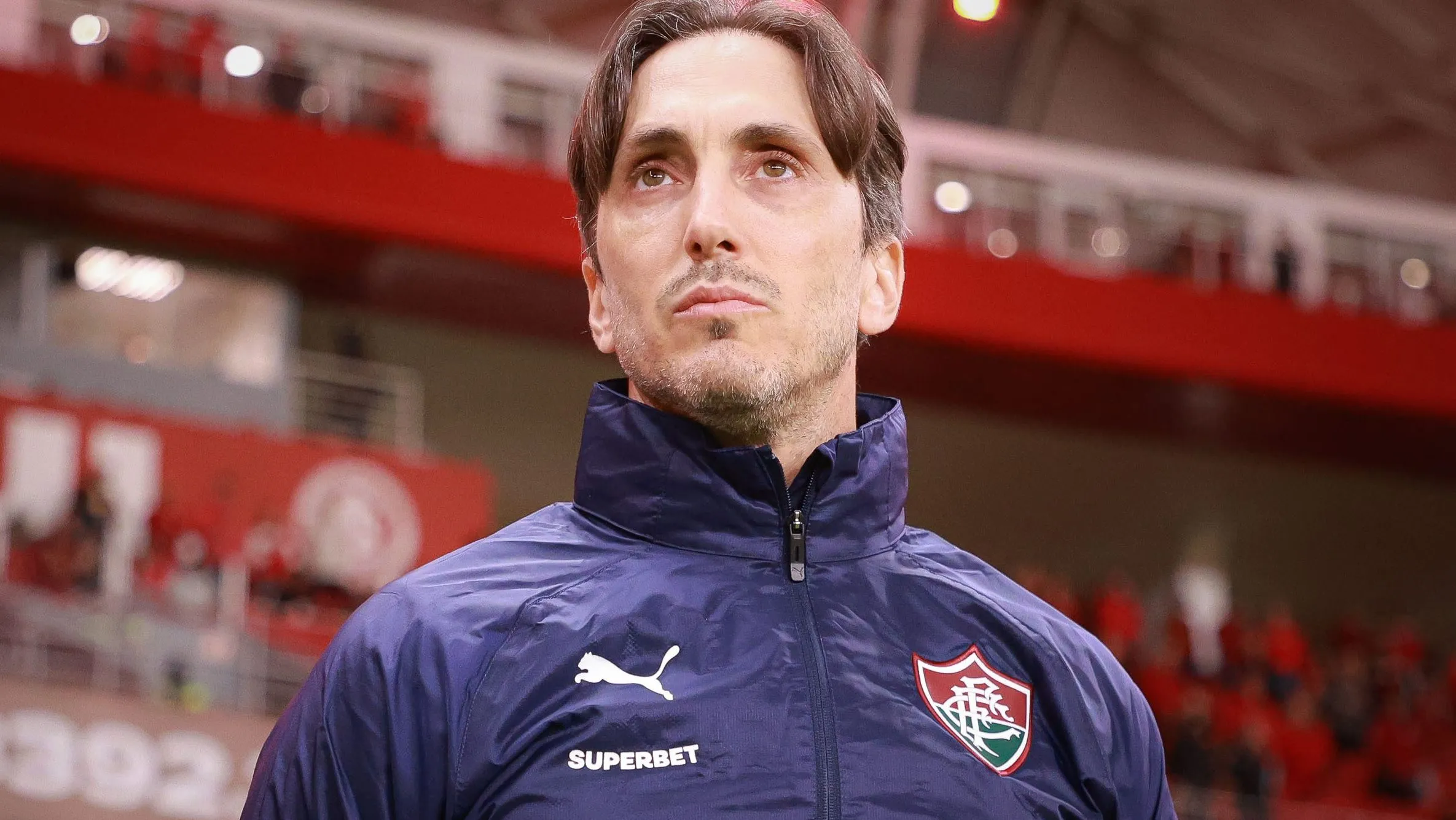Luiz Zubeldia tecnico do Fluminense durante partida contra o Internacional no estadio Beira-Rio pelo campeonato Brasileiro A 2026. Foto: Maxi Franzoi/AGIF