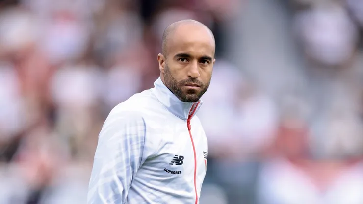 Lucas Moura tem grave lesão no São Paulo.