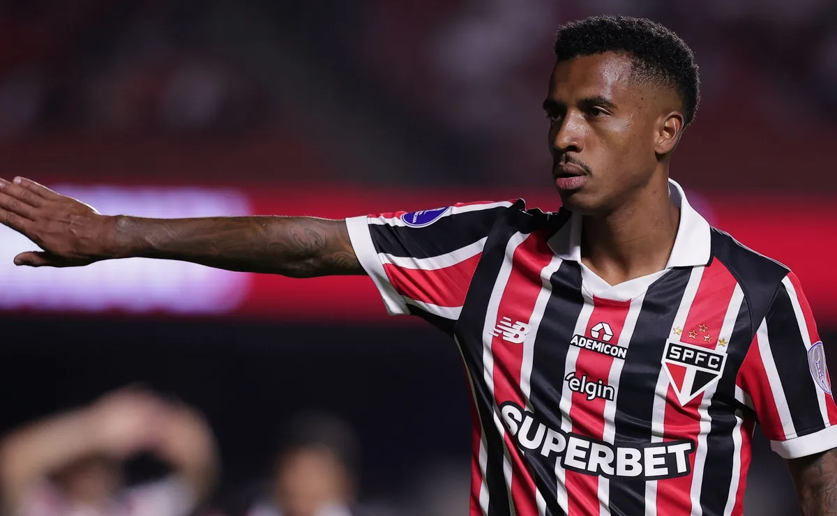 São Paulo trocando Marcos Antônio por Cebolinha é descartado e Nicola expõe outra forma de negócio