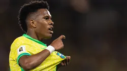 Estêvão em campo pela Seleção Brasileira. (Photo by Ruano Carneiro/Getty Images)