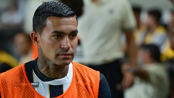 Dudu perdeu a posição de titular com Eduardo Domínguez