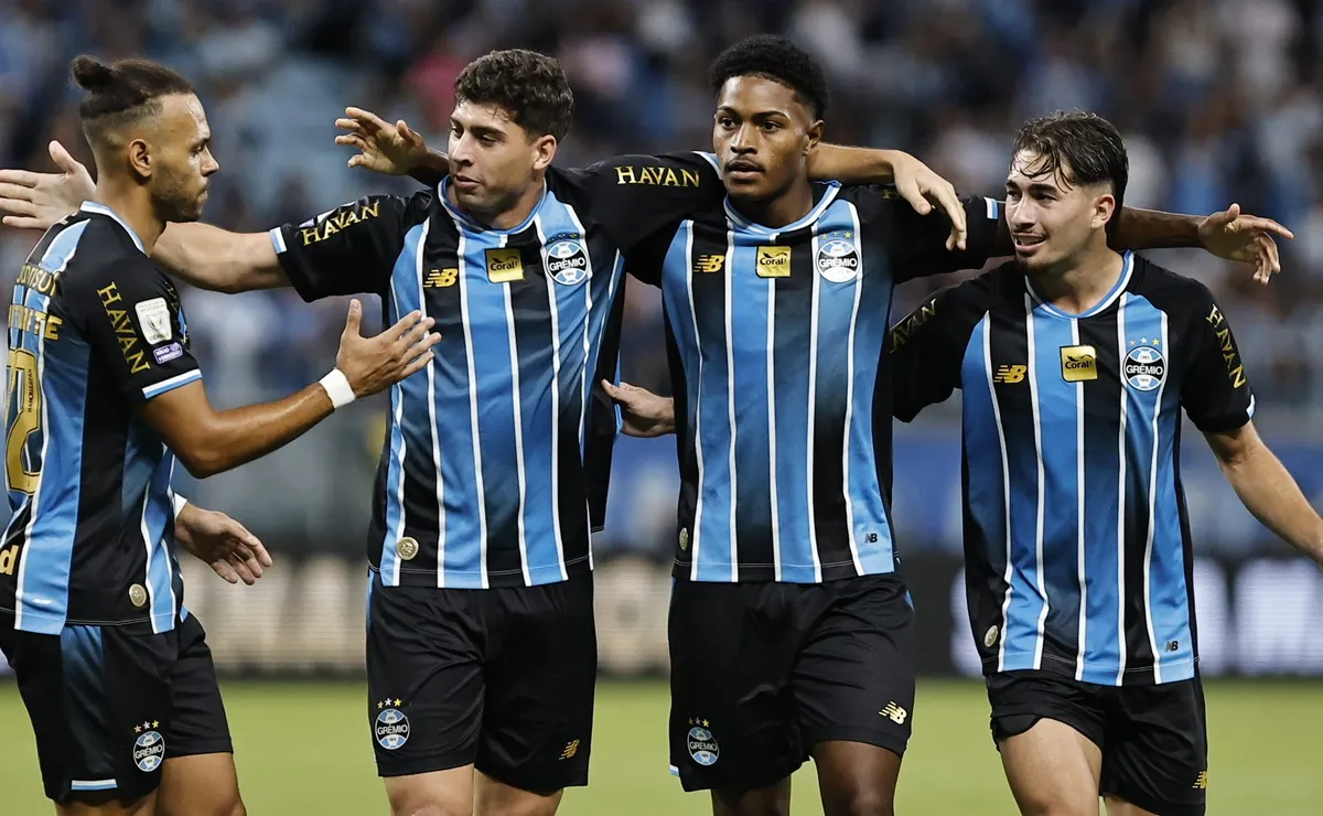 Vidente aponta resultado positivo do Grêmio contra o Deportivo Riestra na Sul-Americana