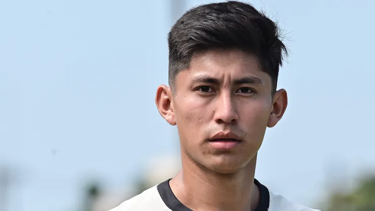 Miguelito tem futuro incerto no Santos