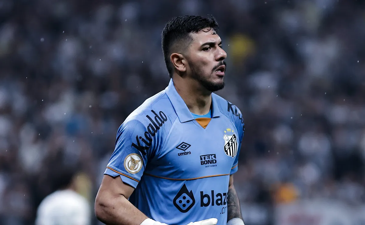 Corinthians precisa acelerar por João Paulo após movimento do Bahia pelo goleiro