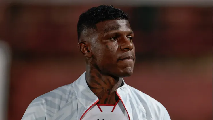 Arboleda jogador do Sao Paulo durante partida contra o Chapecoense no estadio Caninde pelo campeonato Brasileiro A 2025. Foto: Marcello Zambrana/AGIF