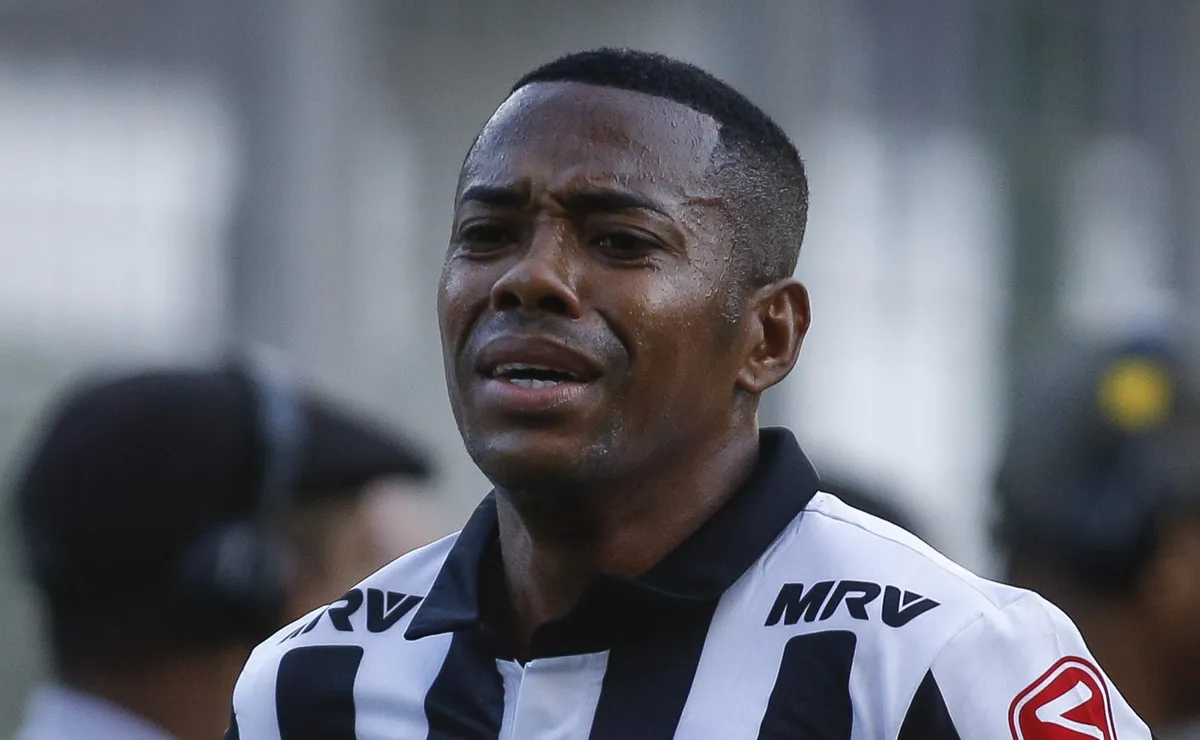 Robinho está furioso com Neymar por agressão em seu filho, revela Sormani
