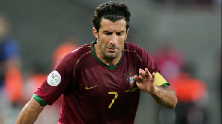 Luís Figo conduziu Portugal ao quarto lugar na Copa de 2006 (Photo by Laurence Griffiths)