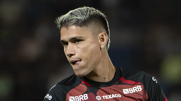 Luiz Araújo, atacante do Flamengo - Foto: Anderson Romao/AGIF