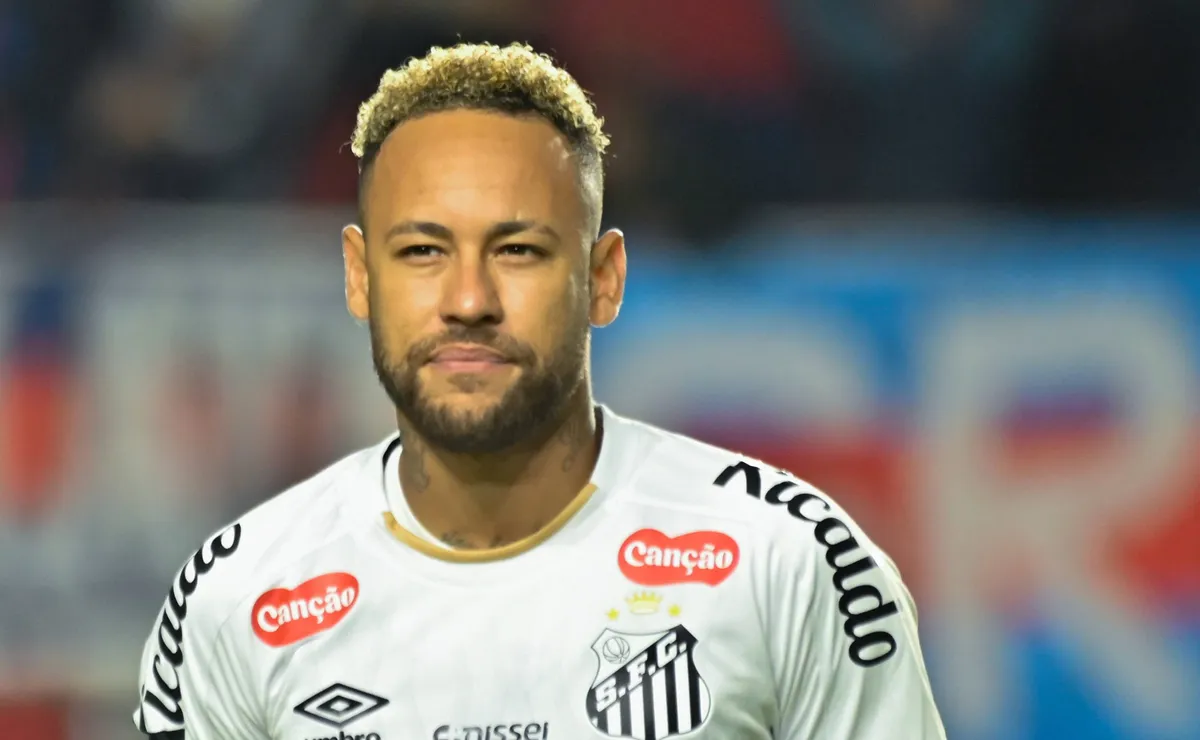 Neymar está abalado após polêmica com Robinho Júnior e vira dúvida para jogo na Sul-Americana