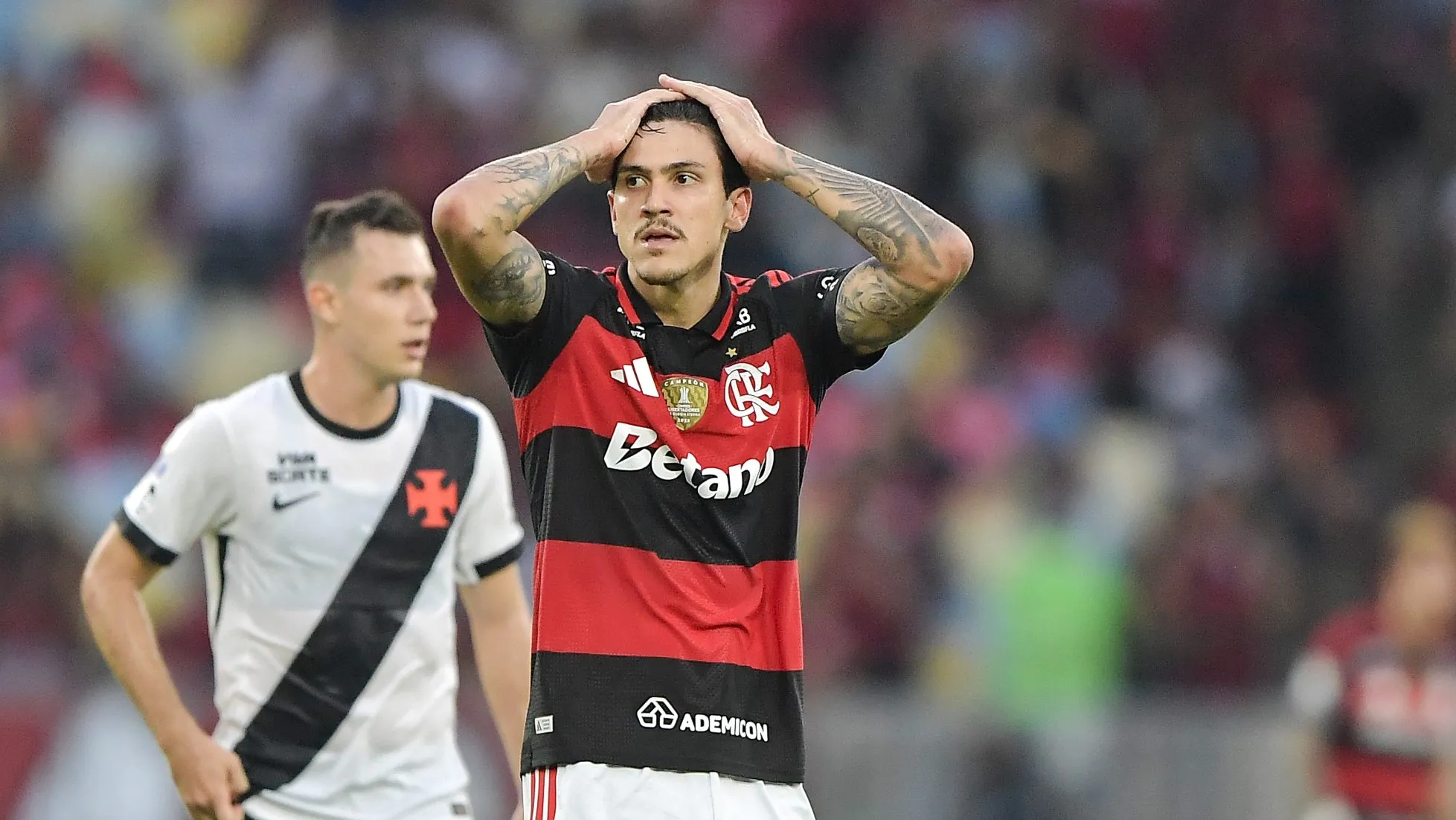 Pedro no Flamengo. Foto: Thiago Ribeiro/AGIF