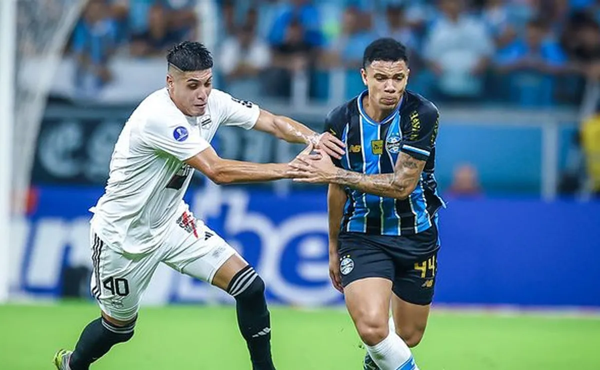 Adversário do Grêmio na Sul-Americana, Riestra chega em má fase com três vitórias em 20 jogos