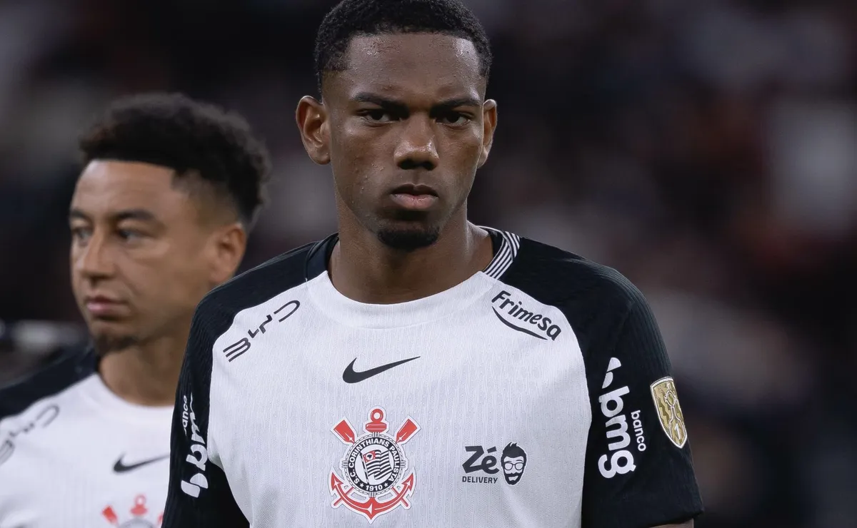 Corinthians define valor ideal para negociar André e deseja mais de R$ 115 milhões