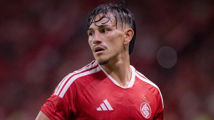 Bernabei despertou o interesse do rival paulista - Foto: Maxi Franzoi/AGIF