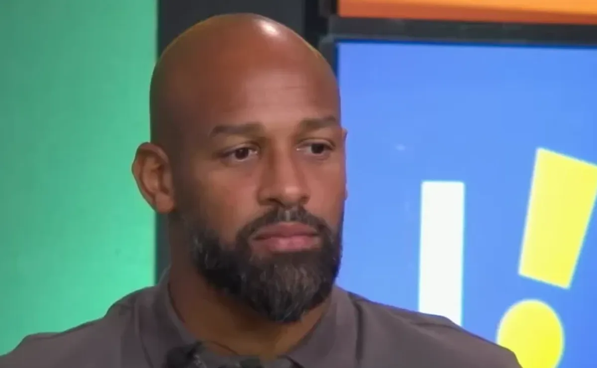 Fellipe Bastos discorda do vazamento da treta entre Neymar e Robinho Júnior: “Se resolve ali dentro”