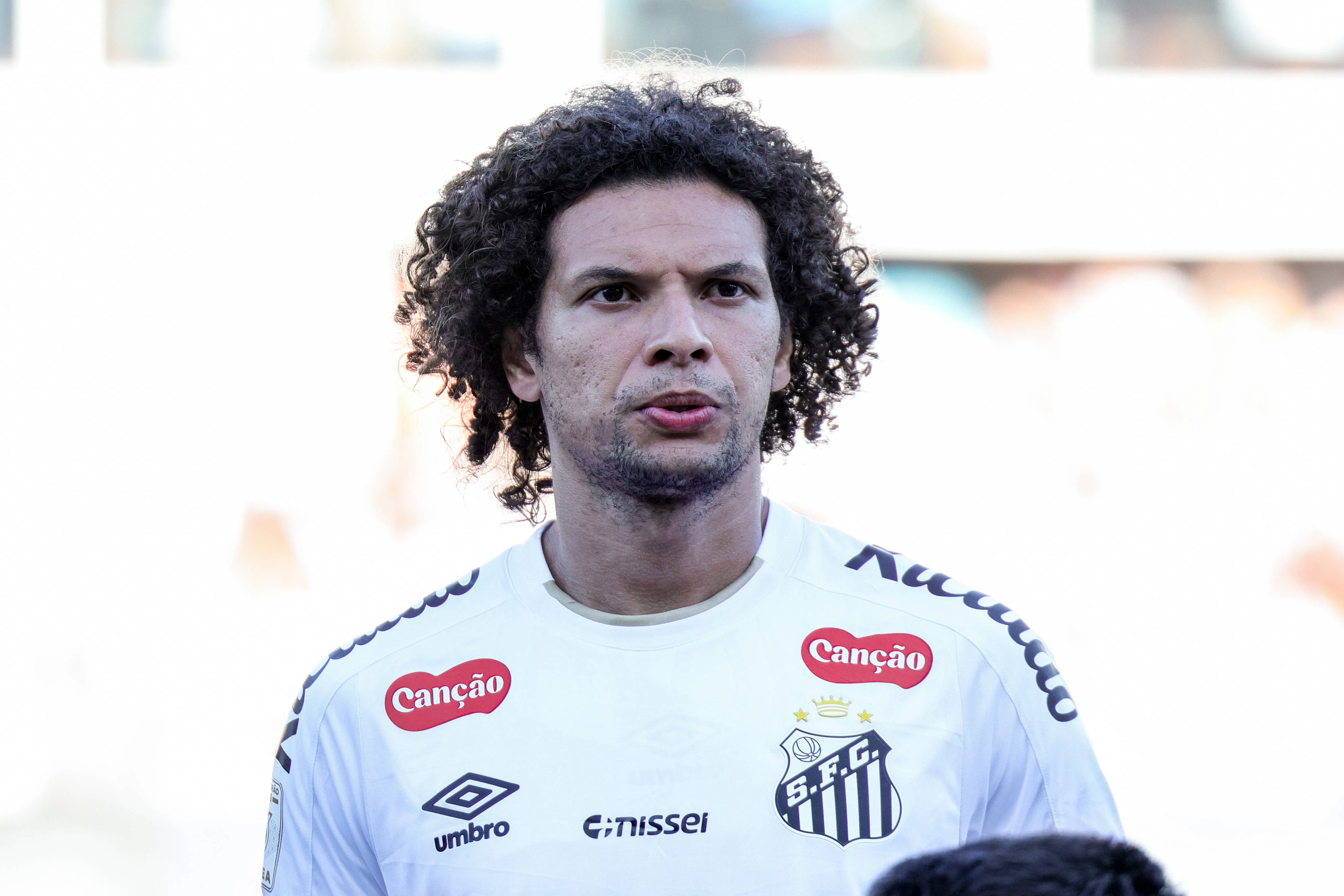 Willian Arão se incomodou com entradas duras de jovens do Sub-20 no treino do fim de semana e revidou. Conclusão: acabou expulso por Cuca – Foto: IMAGO / Sports Press Photo