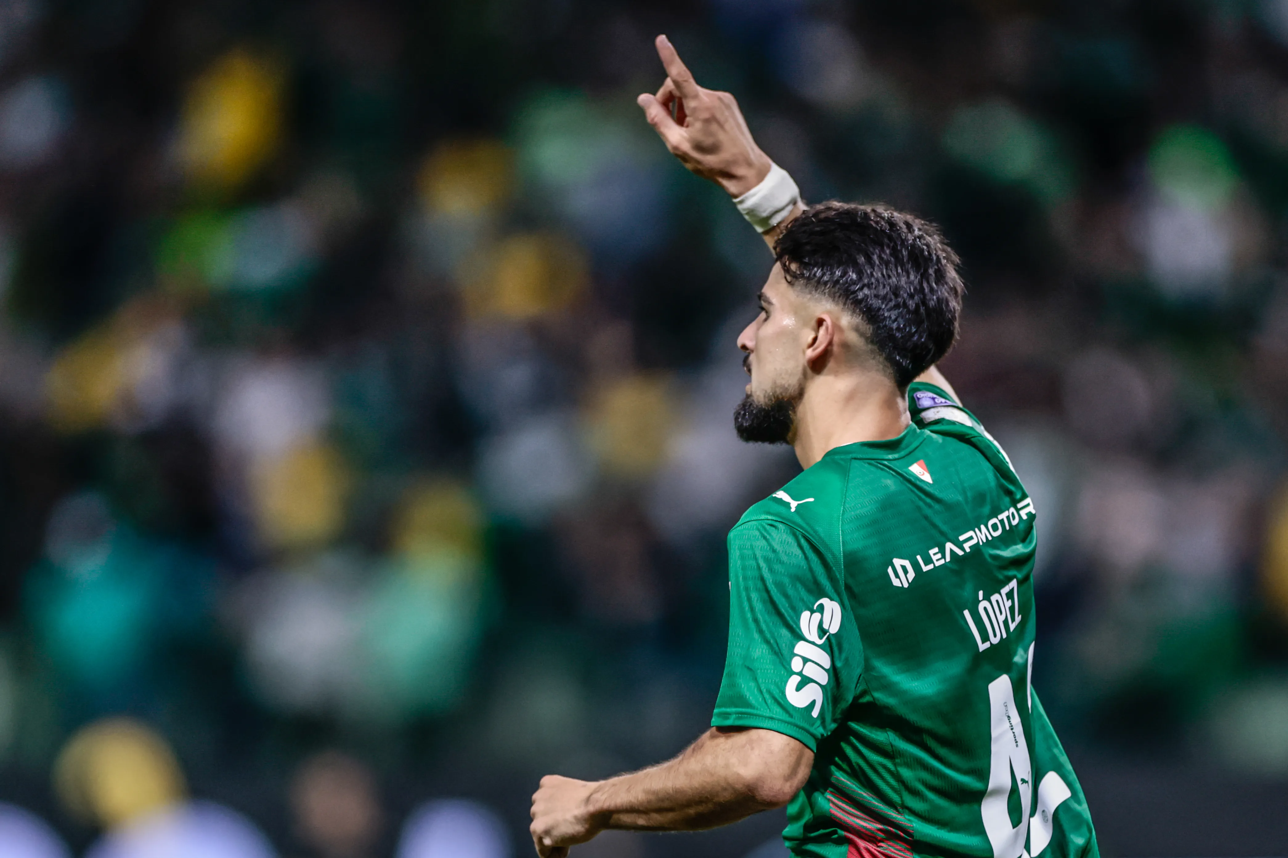 SP – SAO PAULO – 02/05/2026 – BRASILEIRO A 2026, PALMEIRAS X SANTOS – Flaco Lopez jogador do Palmeiras comemora seu gol durante partida contra o Santos no estadio Arena Allianz Parque pelo campeonato Brasileiro A 2026. Foto: Marcello Zambrana/AGIF