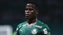 Jhon Arias, meia colombiano do Palmeiras - Foto: Ettore Chiereguini/AGIF
