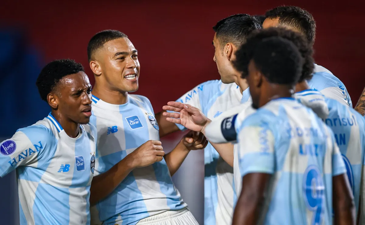 Grêmio vence com autoridade na Argentina, ajusta estrutura e ganha confiança antes de duelo decisivo no Brasileirão