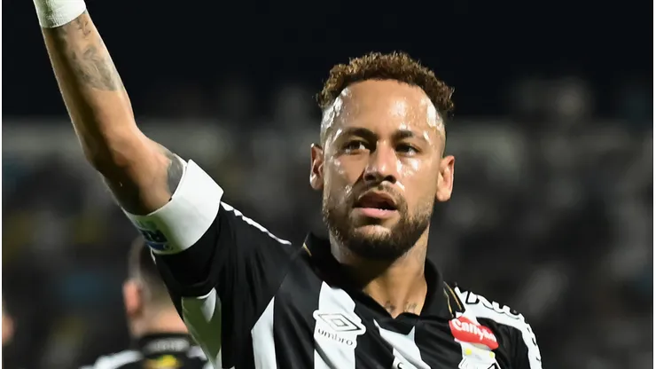Neymar balançou as redes na Copa Sul-Americana. Photo by Christian Alvarenga/Getty Images